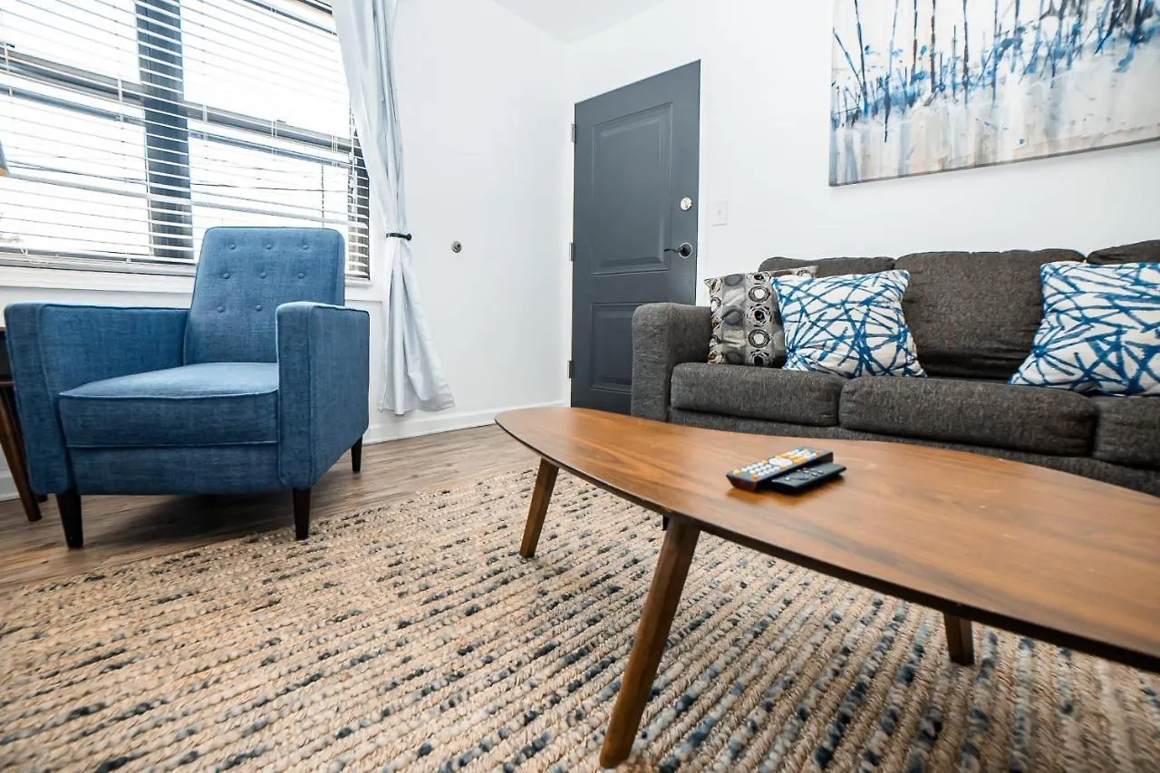 Apartment 2Br 1Ba Condo In North Gulch! Nashville